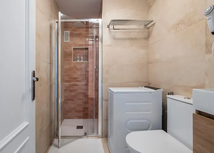 Апартаменты Cosy In Lagunas - Sleeps 4